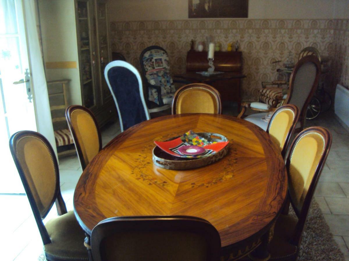 Hotel Maison LES BLEUETS à Le Perreon Extérieur photo